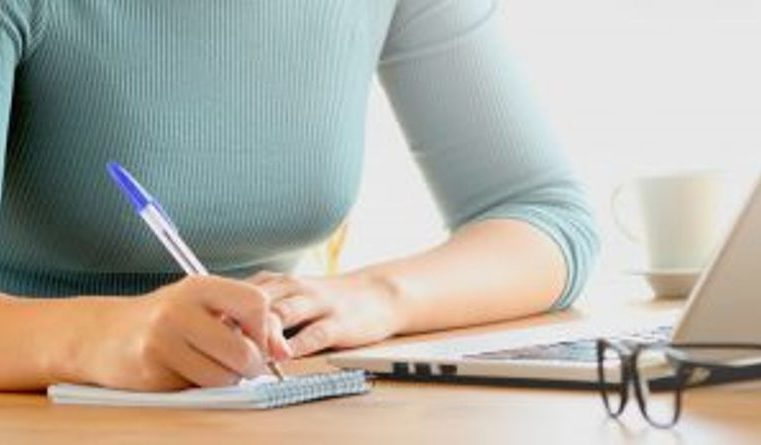 Ministério do Trabalho oferece curso gratuito sobre trabalho doméstico