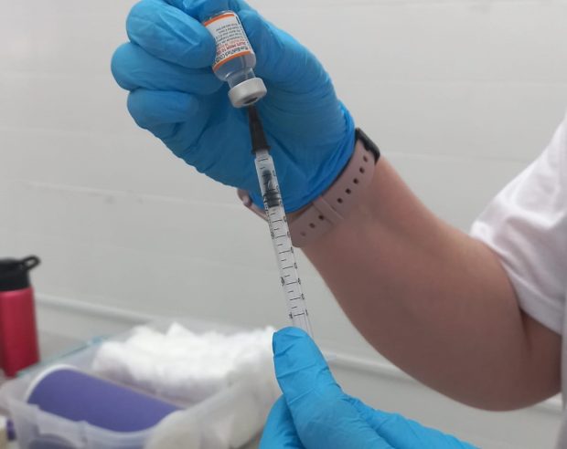 Dia “D” em Criciúma aplica mais de três mil doses de vacinas