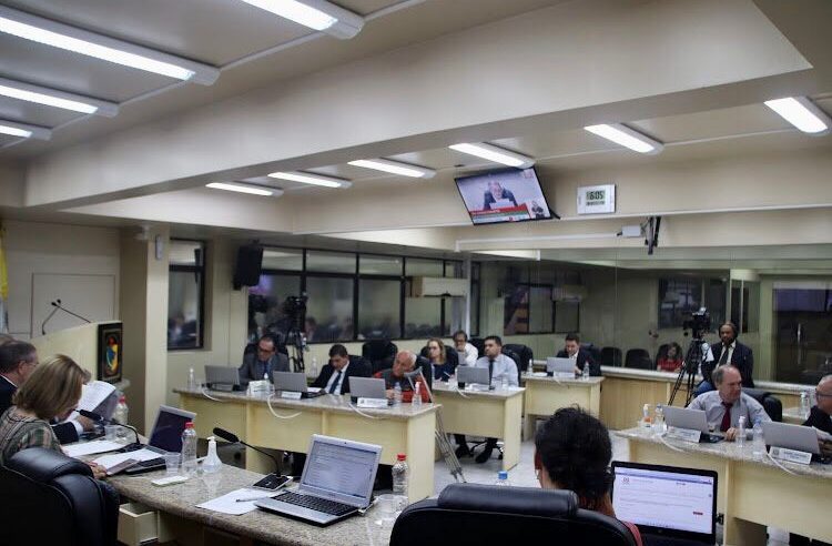 Projeto sobre instituição do Programa Pequenos Atletas em Criciúma é aprovado no Legislativo