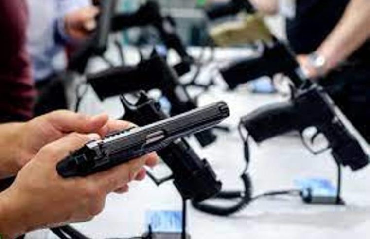 PF combate fraude na obtenção de Registro do Exército para atiradores