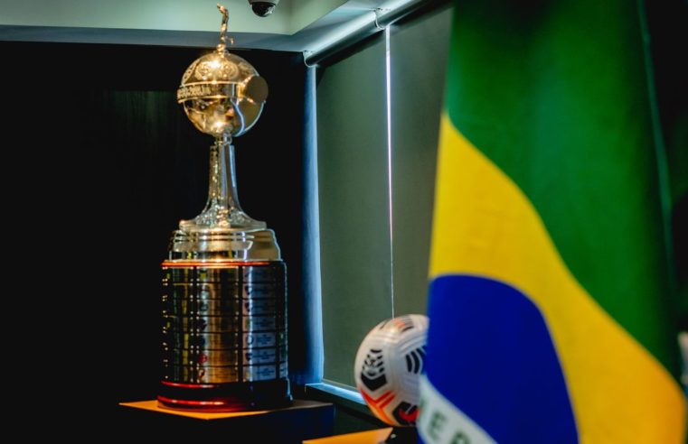 Flamengo e Athletico-PR disputam 5ª final brasileira da Libertadores