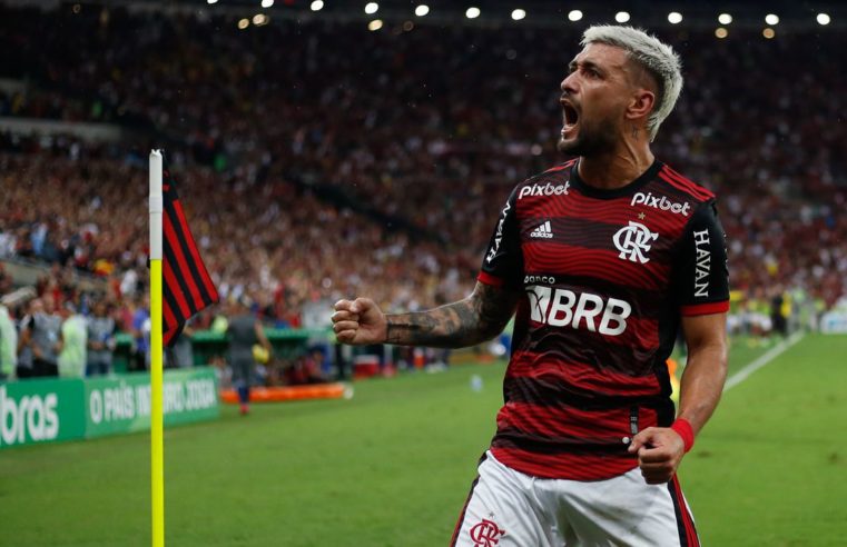 Copa do Brasil: Flamengo derrota São Paulo no Maracanã e chega à final