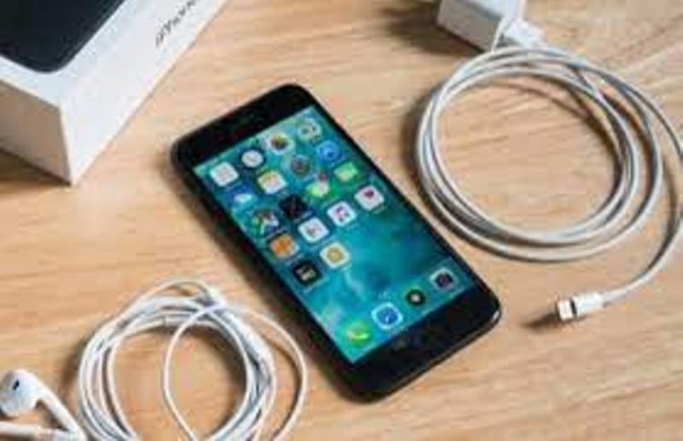 Continua proibida venda de IPhones sem carregador no Brasil