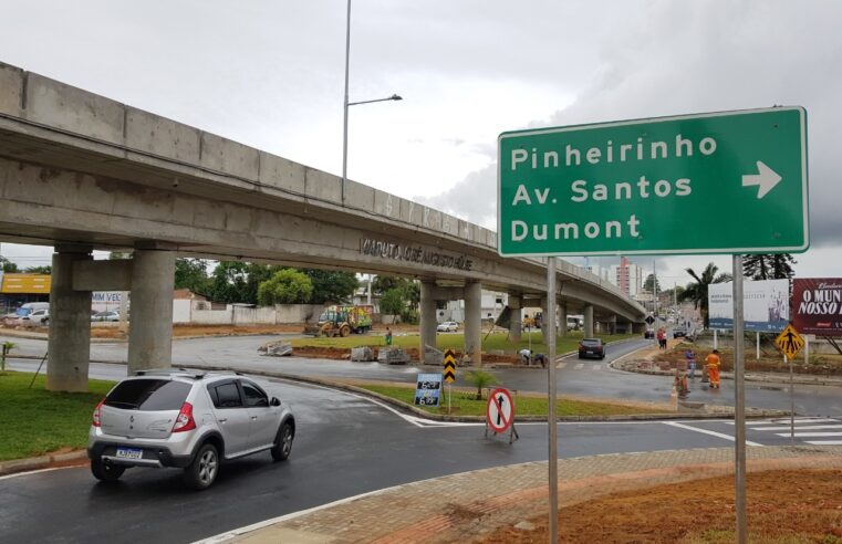 Inauguração do viaduto sobre a Avenida Santos Dumont altera trânsito na região