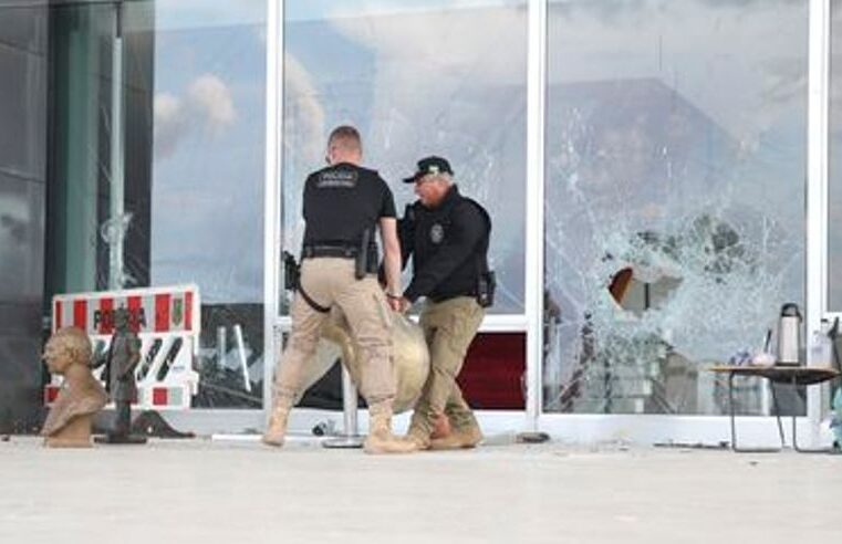 Valor bloqueado de financiadores golpistas sobe para R$ 18,5 milhões