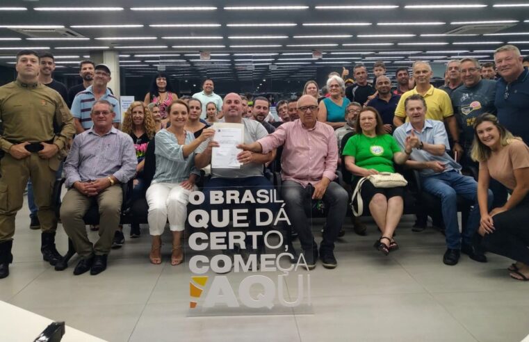 Assinada ordens de serviço para pavimentação de ruas do bairro Pinheirinho