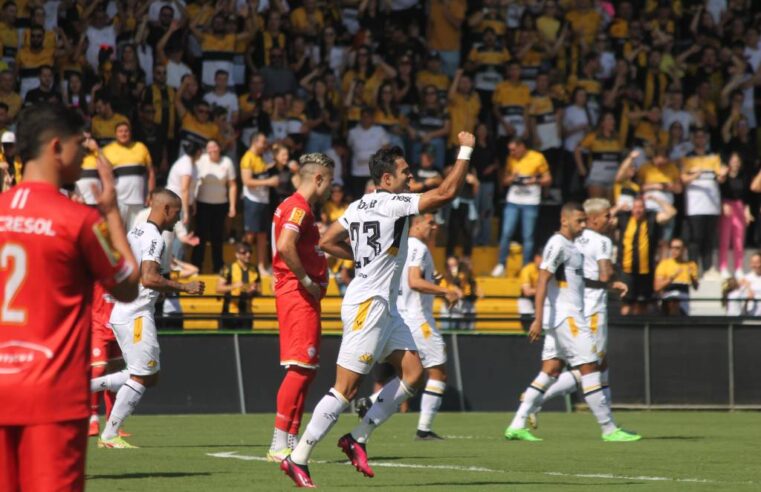 Por 2 a 0 na estreia do Campeonato Brasileiro da Série B, Tigre venceu em casa o Tombense