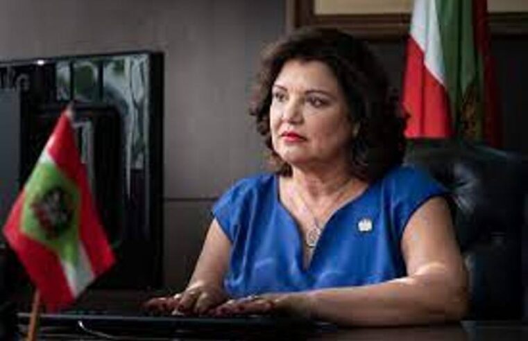 Vice-governadora de SC contrata cozinheiro com salário de R$ 21 mil