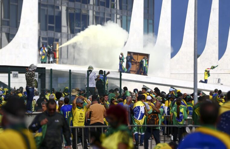GSI divulga imagens do dia da invasão no Palácio do Planalto
