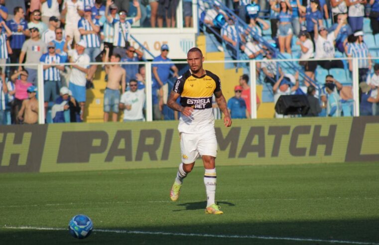 Tigre perde clássico para o Avaí na Ressacada; com gol contra de Walisson Maia