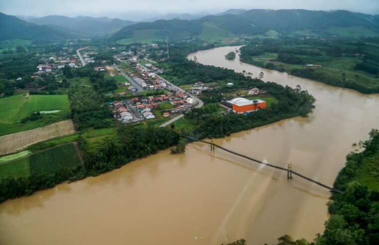 Chuvas em SC: Sobe para 149 o número de municípios que emitiram decretos de Situação de Emergência