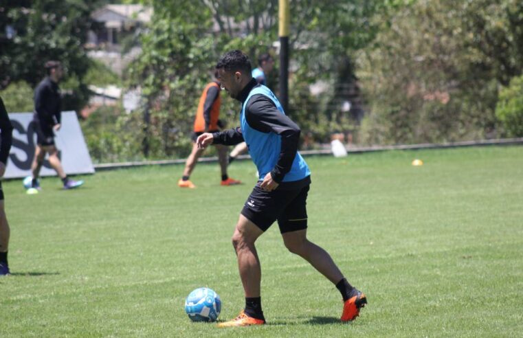 Trabalho técnico e tático segue na manhã de sábado e domingo