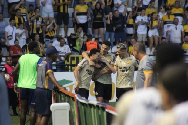 Tigre vence o Nação e segue na liderança; próximo confronto é contra o Barra em casa