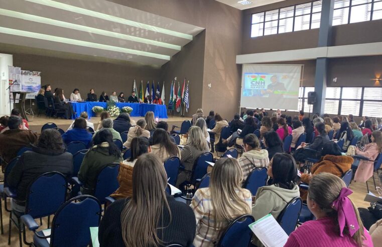 Governo do Estado-SC e municípios se reúnem em Içara para debater Política de Assistência Social
