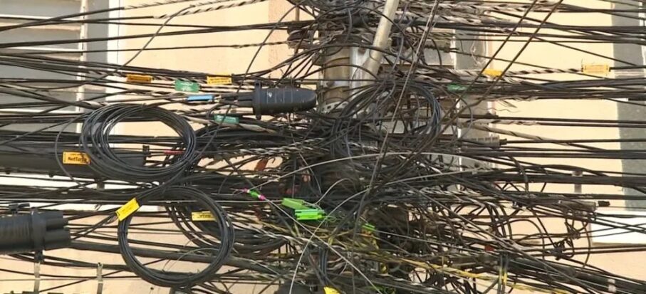Operação Limpa Fios: Governo de Criciúma e Celesc firmam parceria para remoção de fiação obsoleta