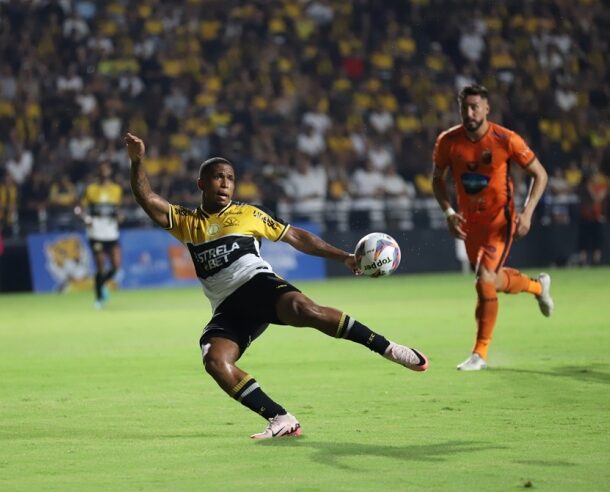 Criciúma deixa a vitória escapar e cede empate para o Santa Catarina no HH