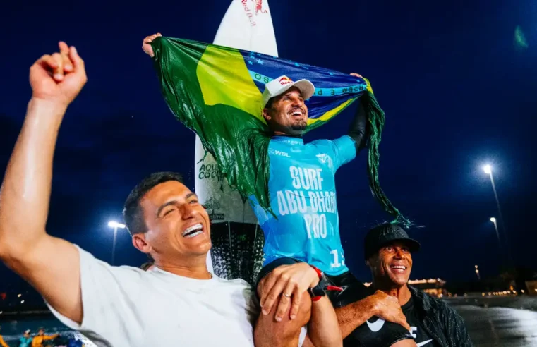 Ítalo Ferreira vence em Abu Dhabi e é o número um do surfe mundial