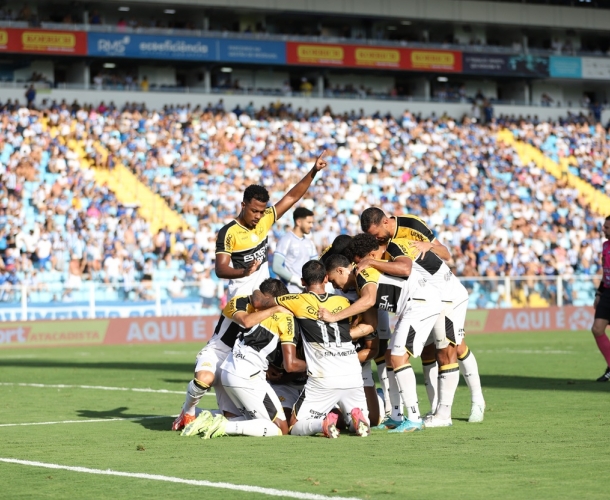 Ao natural Tigre vence o Avaí e conquista a liderança do Catarinão