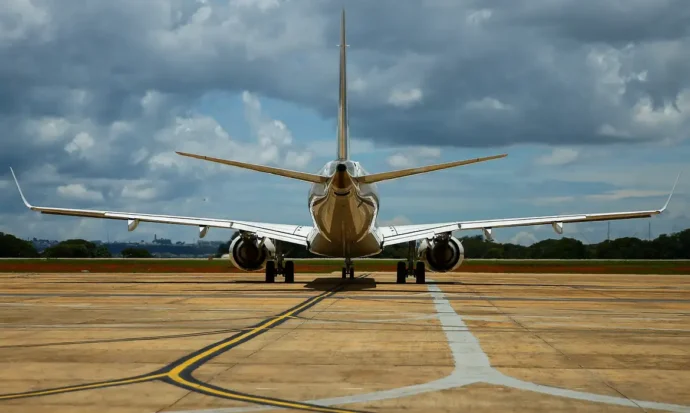 Giro internacional: China barra aviões da americana Boeing