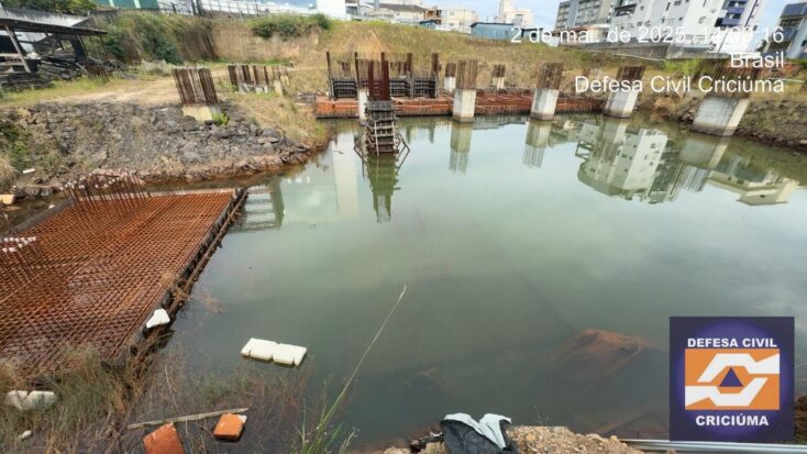 Defesa Civil aponta risco em obra abandonada no Centro de Criciúma e recomenda intervenção emergencial