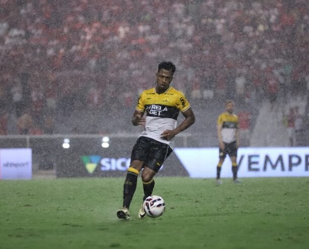 O Criciúma até tentou mas, segue a caça da vitória