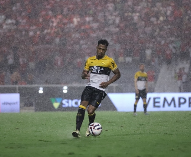 O Criciúma até tentou mas, segue a caça da vitória