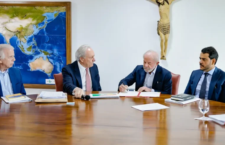 Lula assina PL Antifacção, que cria banco nacional de rastreamento