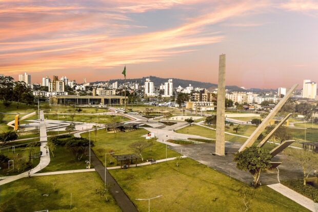 Centenário de Criciúma: Serviços municipais terão alteração no horário de atendimento nesta terça