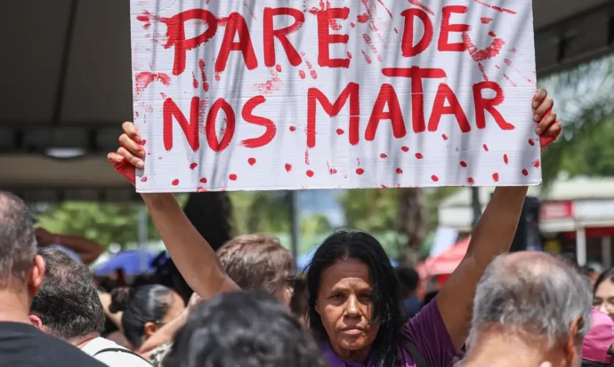 Manifestações em todo Brasil pedem segurança para as mulheres