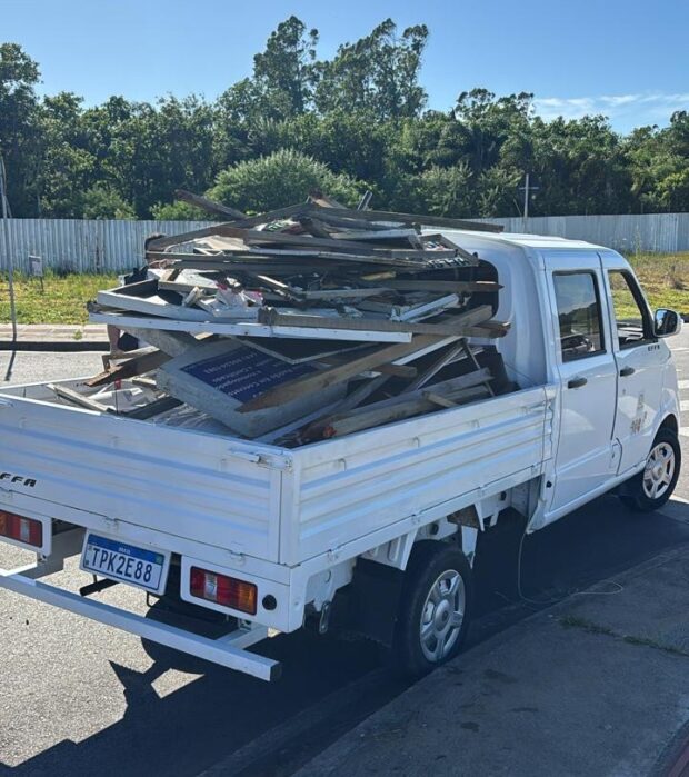 Programa Calçada Livre: Criciúma reforça fiscalização e recolhe mais de 400 propagandas irregulares na cidade