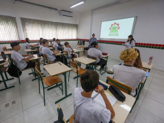 Ensino Técnico Gratuito: Educação de SC abre matrículas para cursos em instituições parceiras