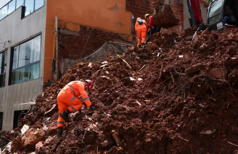 Número de mortes causadas pelas chuvas em Minas sobe para 59